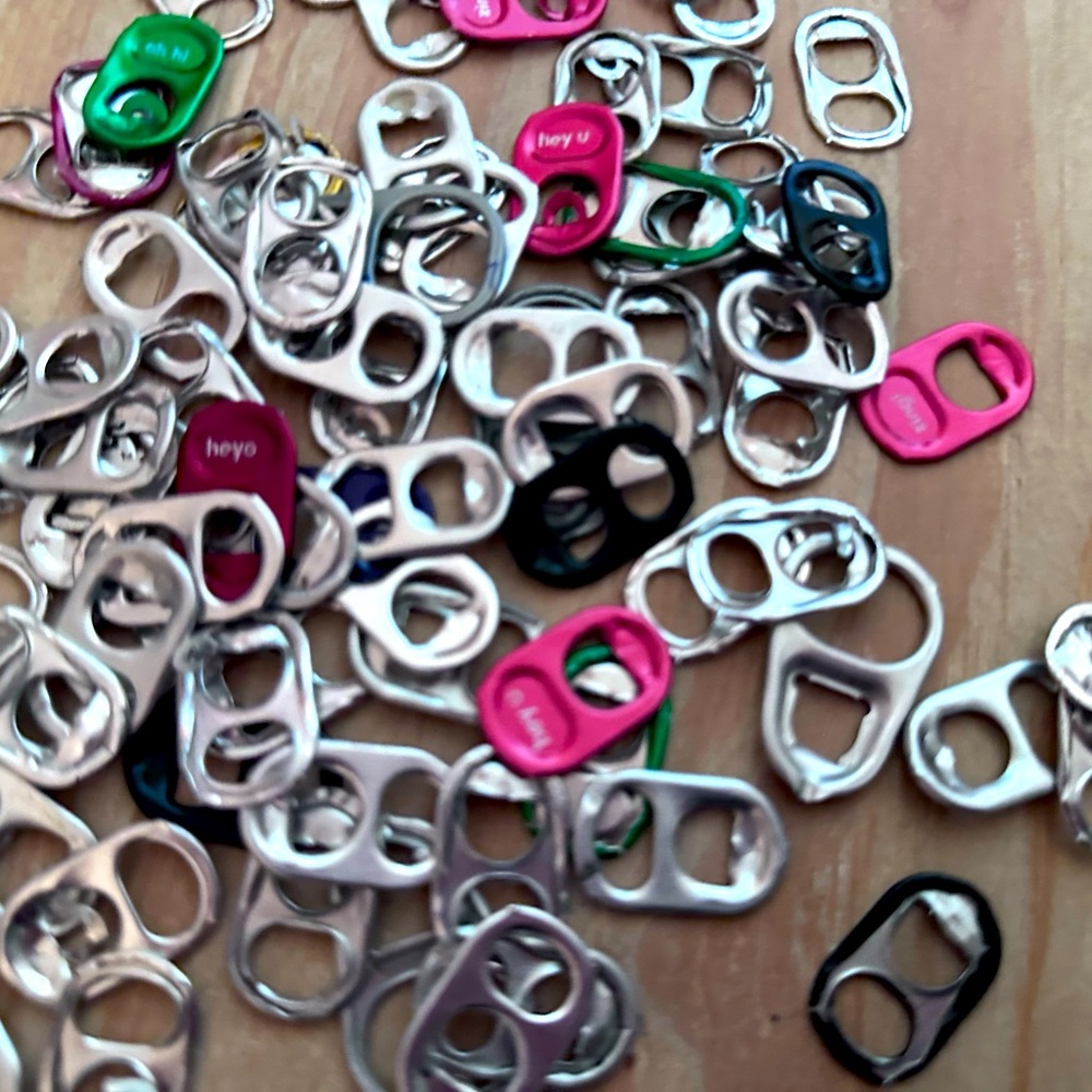 Lot of 90 Aluminum Pull Tab Soda Pop Coke Can Tabs Arts and Crafts
